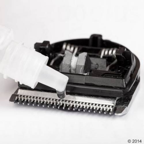 Trymer Moser Rex Mini Dodatkowe akcesoria: Smar do trymera (200 ml)