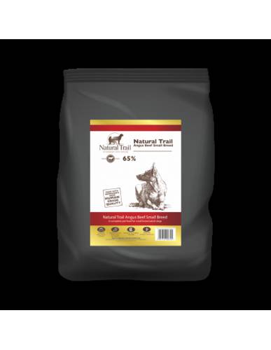 Natural Trail Angus Beef 65 % Wołowiny S 2 kg karma sucha dla rasy małej
