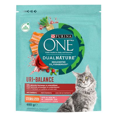 PURINA One Dual Nature Sterilized, łosoś z żurawiną