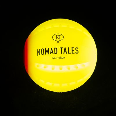 Nomad Tales Spirit USB, świecąca piłka LED