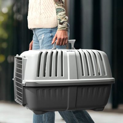 Lionto plastikowy transporter z metalowymi drzwiczkami